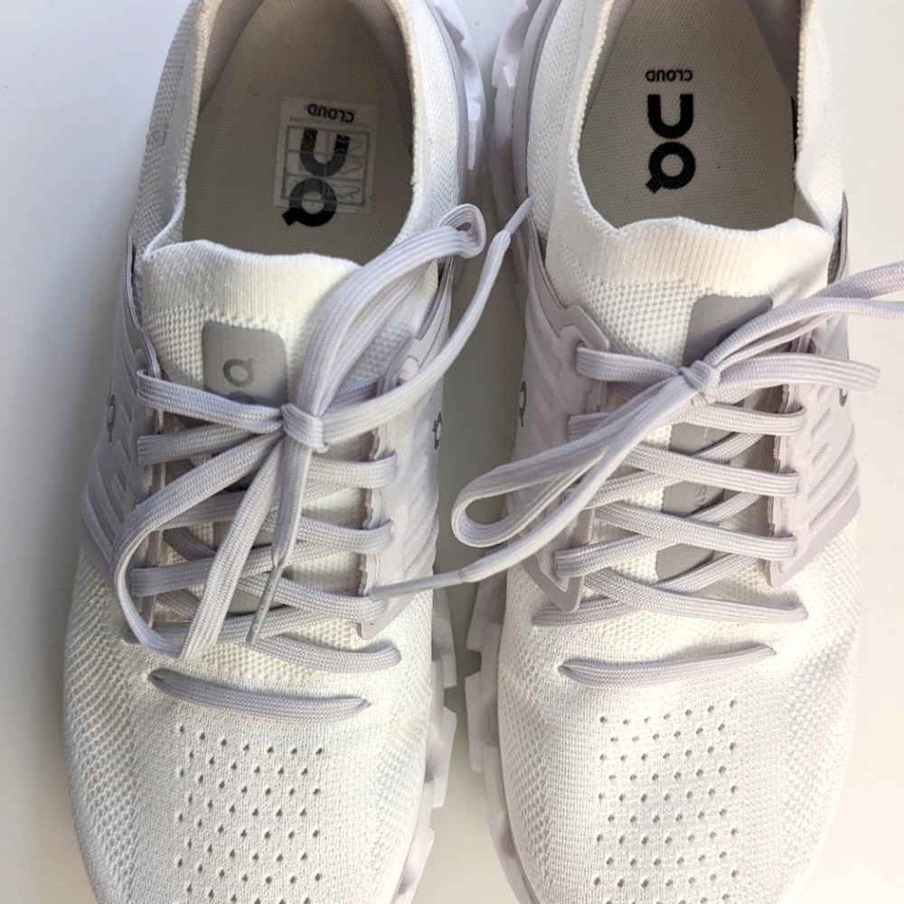 Women's On cloud Cloudswift 3 9.5 Frost White